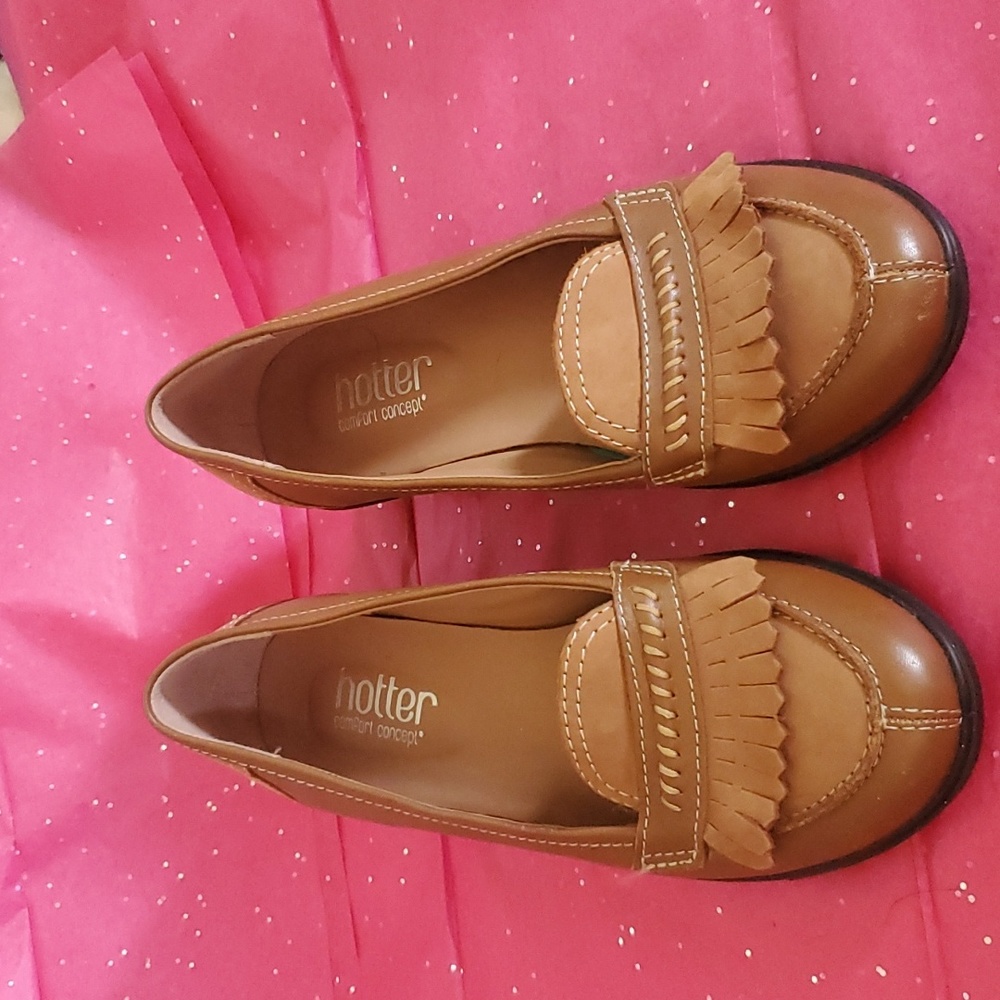 Hopper Loafers